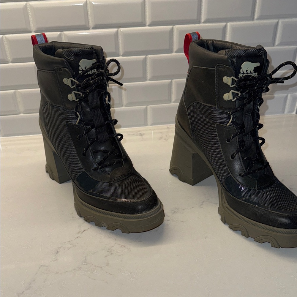Sorel Women's Black Lace-Up Ankle Booties - Picture 3 of 6